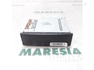 Gebrauchte Radio Renault Grand Scénic II (JM) 2.0 16V Preis € 50,00 Margenregelung angeboten von Maresia Parts