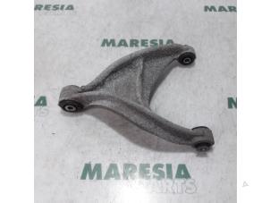 Used Rear wishbone, right Citroen C5 III Tourer (RW) 2.0 HDiF 16V Price € 50,00 Margin scheme offered by Maresia Parts