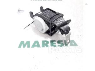 Used Rear seatbelt, centre Citroen Berlingo Multispace 1.6i Price € 75,00 Margin scheme offered by Maresia Parts