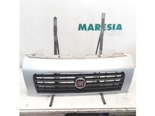 Used Grille Fiat Ducato (250) 2.0 D 115 Multijet Price € 78,65 Inclusive VAT offered by Maresia Parts