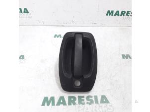 Used Door handle 2-door, left Fiat Ducato (250) 2.0 D 115 Multijet Price € 30,25 Inclusive VAT offered by Maresia Parts