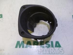 Used Cover plate fog light, left Renault Clio II (BB/CB) 1.4 16V Price € 15,00 Margin scheme offered by Maresia Parts