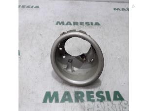 Used Cover plate fog light, left Renault Twingo (C06) 1.2 Price € 15,00 Margin scheme offered by Maresia Parts