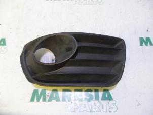 Used Fog light cover plate, right Fiat Punto II (188) 1.2 60 S Price € 15,00 Margin scheme offered by Maresia Parts