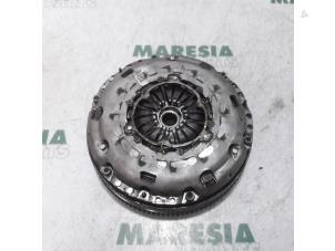 Usagé Volant moteur Fiat Ducato (250) 2.0 D 115 Multijet Prix € 254,10 Prix TTC proposé par Maresia Parts