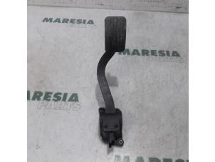 Used Throttle pedal position sensor Citroen C4 Picasso (UD/UE/UF) 1.6 HDiF 16V 110 Price € 50,00 Margin scheme offered by Maresia Parts