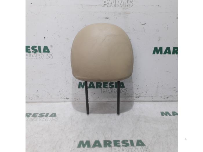 Headrest from a Peugeot 206 (2A/C/H/J/S) 1.6 16V 2002