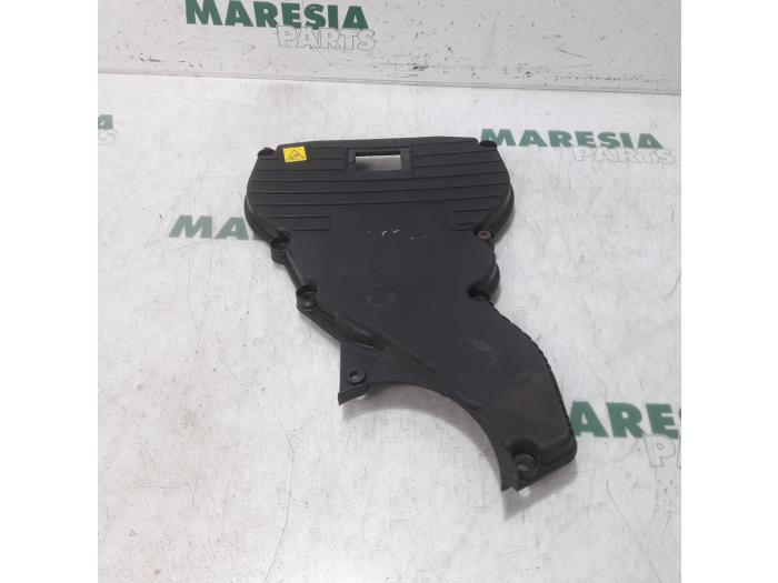 Usagé Couvercle de distribution Fiat Multipla (186) 1.6 16V 100 SX,ELX Prix € 15,00 Règlement à la marge proposé par Maresia Parts