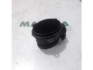 Used Airflow meter Citroen C4 Picasso (UD/UE/UF) 1.6 HDiF 16V 110 Price € 25,00 Margin scheme offered by Maresia Parts