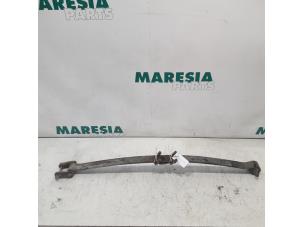 Support De Ressort De Lame Arrière Gauche Pour Fiat Ducato 280-290 J5 C25 - Réf. 4459723