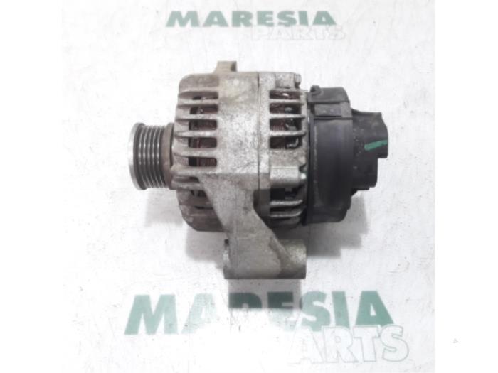 Usagé Dynamo Fiat Ducato (250) 2.0 D 115 Multijet Prix € 90,75 Prix TTC proposé par Maresia Parts