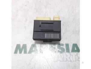 Used Relay Peugeot 5008 I (0A/0E) 1.6 BlueHDi 120 Price € 35,00 Margin scheme offered by Maresia Parts