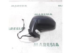 Used Wing mirror, left Peugeot 5008 I (0A/0E) 1.6 BlueHDi 120 Price € 105,00 Margin scheme offered by Maresia Parts
