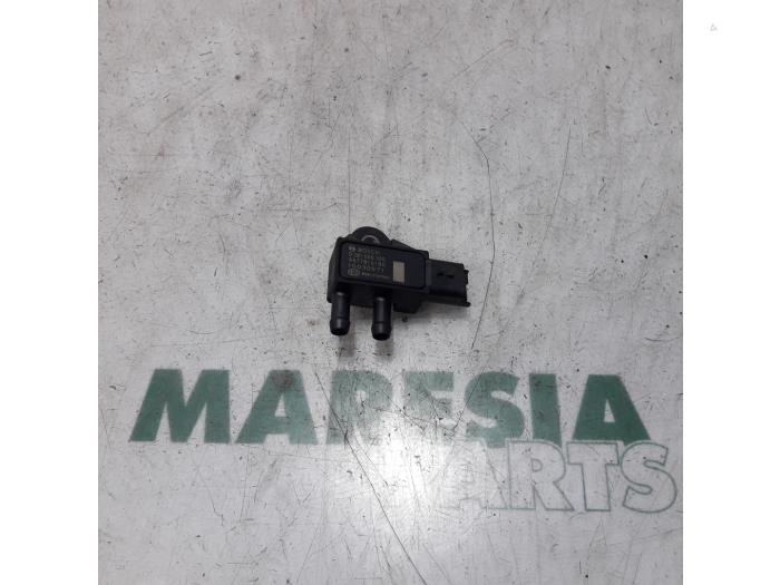 Used Particulate filter sensor Peugeot 5008 I (0A/0E) 1.6 BlueHDi 120 Price € 30,00 Margin scheme offered by Maresia Parts