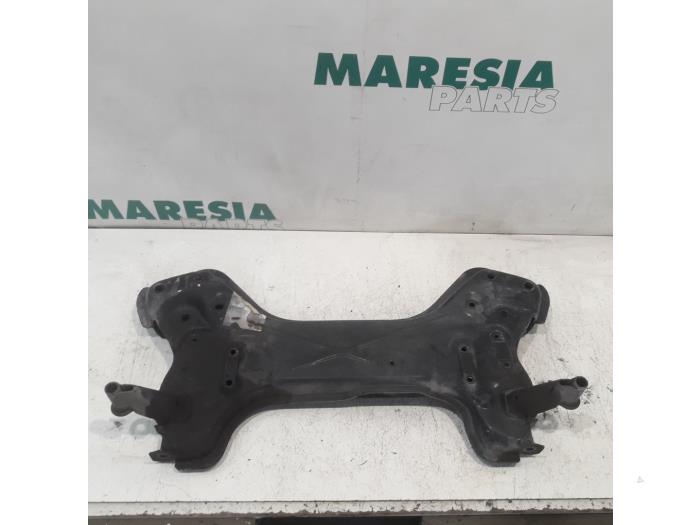 Usados Subchasis Fiat Ducato (250) 2.0 D 115 Multijet Precio € 143,99 IVA incluido ofrecido por Maresia Parts