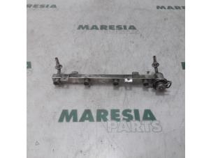 Used Fuel injector nozzle Alfa Romeo MiTo (955) 1.4 TB 16V Price € 50,00 Margin scheme offered by Maresia Parts