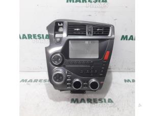 Used Multi-media control unit Citroen DS5 (KD/KF) 2.0 165 HYbrid4 16V Price € 105,00 Margin scheme offered by Maresia Parts