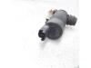 Windscreen washer pump from a Peugeot 508 SW (8E/8U) 1.6 HDiF 16V 2013
