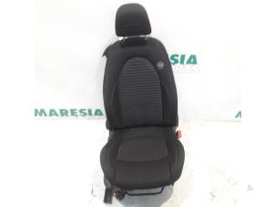 Used Seat, right Alfa Romeo MiTo (955) 1.4 TB 16V Price € 75,00 Margin scheme offered by Maresia Parts