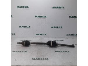 Usagé Arbre de transmission avant droit Citroen C-Crosser 2.2 HDiF 16V Prix € 127,05 Prix TTC proposé par Maresia Parts