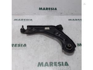 Usagé Bras de suspension bas avant gauche Citroen C4 Grand Picasso (3A) 1.6 HDiF 115 Prix € 35,00 Règlement à la marge proposé par Maresia Parts