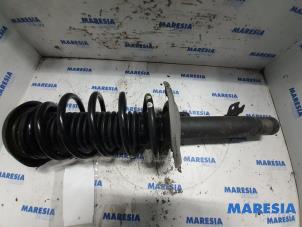 Used Front shock absorber rod, left Peugeot 207 SW (WE/WU) 1.4 16V Vti Price € 30,00 Margin scheme offered by Maresia Parts