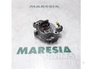 Usagé Pompe à vide (diesel) Citroen C3 (SC) 1.6 HDi 92 Prix € 35,00 Règlement à la marge proposé par Maresia Parts