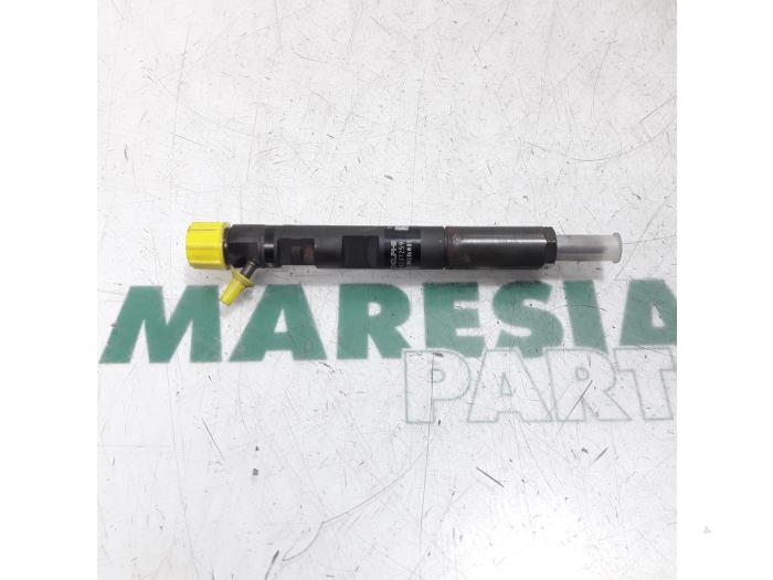 Usagé Injecteurs Renault Megane III Grandtour (KZ) 1.5 dCi 90 Prix € 89,99 Règlement à la marge proposé par Maresia Parts