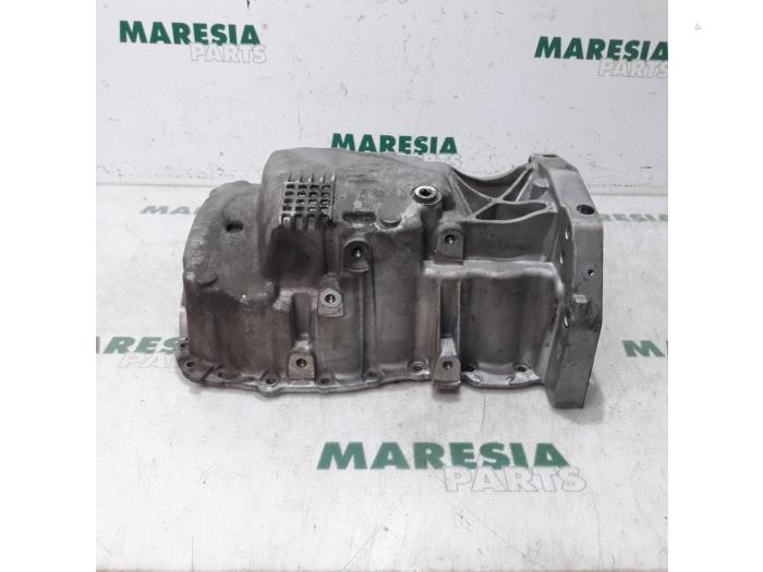Gebrauchte Ölwanne Renault Megane III Grandtour (KZ) 1.5 dCi 90 Preis € 40,00 Margenregelung angeboten von Maresia Parts