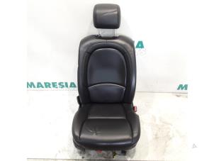 Używane Fotel prawy Citroen C6 (TD) 2.7 HDiF V6 24V Cena € 210,00 Procedura marży oferowane przez Maresia Parts