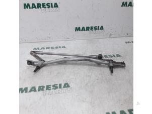 Used Wiper mechanism Citroen Berlingo 1.6 Hdi 75 Price € 60,50 Inclusive VAT offered by Maresia Parts
