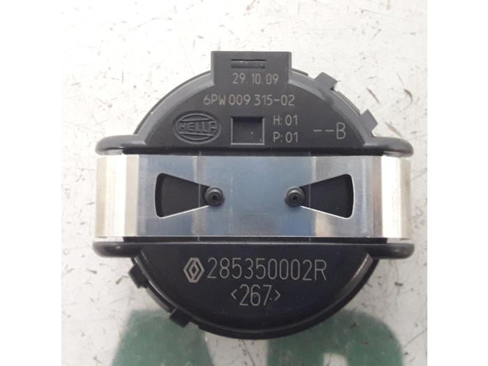 Regnsensor från en Renault Scénic III (JZ) 2.0 16V CVT 2010
