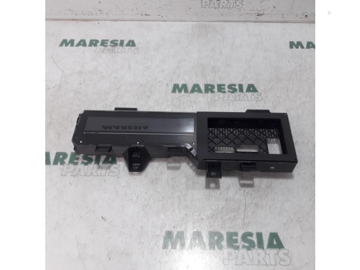 Instrumentpanel från en Renault Scénic III (JZ) 2.0 16V CVT 2010