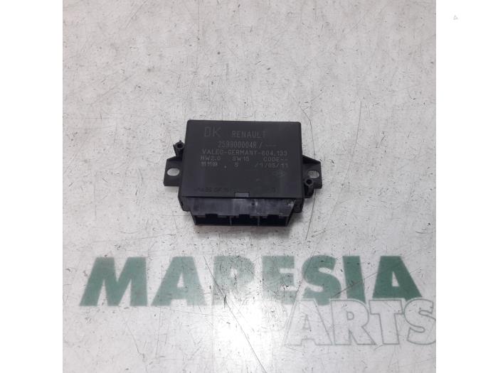 PDC-modul från en Renault Scénic III (JZ) 2.0 16V CVT 2010
