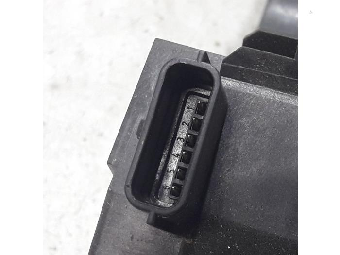 Gaspedalsensor från en Renault Scénic III (JZ) 2.0 16V CVT 2010