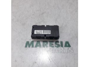Used Tyre pressure module Peugeot 207 CC (WB) 1.6 16V GT THP Price € 75,00 Margin scheme offered by Maresia Parts