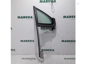 Used Quarter light, front right Peugeot 207 CC (WB) 1.6 16V GT THP Price € 75,00 Margin scheme offered by Maresia Parts