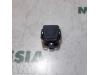 Rain sensor from a Citroen C4 Grand Picasso (3A), 2013 / 2018 1.6 HDiF 115, MPV, Diesel, 1.560cc, 85kW (116pk), FWD, DV6C; 9HC, 2013-09 / 2018-03, 3A9HC 2014