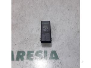 Used Glow plug relay Citroen C4 Grand Picasso (3A) 1.6 HDiF 115 Price € 15,00 Margin scheme offered by Maresia Parts
