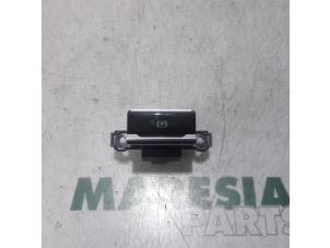 Used Parking brake switch Citroen C4 Grand Picasso (3A) 1.6 HDiF 115 Price € 20,00 Margin scheme offered by Maresia Parts
