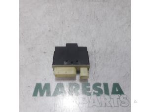 Gebrauchte Relais Citroen C4 Grand Picasso (3A) 1.6 HDiF 115 Preis € 20,00 Margenregelung angeboten von Maresia Parts