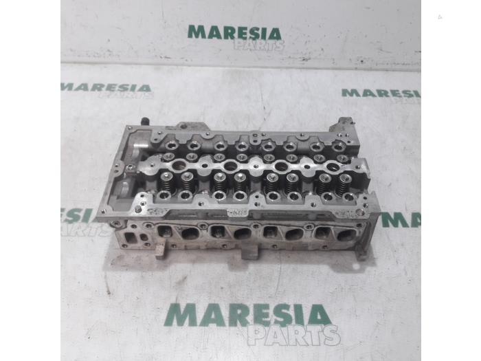 Begagnade Topplock Fiat Doblo Pris € 288,75 Marginaltabell erbjuds av Maresia Parts