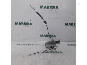 Used Rear door mechanism 4-door, right Peugeot 508 (8D) 1.6 HDiF 16V Price € 45,00 Margin scheme offered by Maresia Parts
