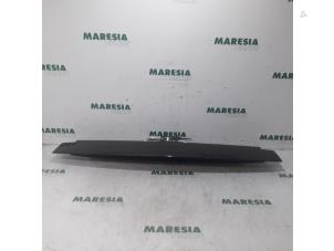Used Spoiler Citroen C6 (TD) 2.7 HDiF V6 24V Price € 157,50 Margin scheme offered by Maresia Parts