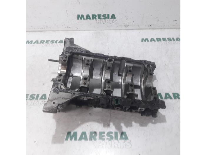 Gebrauchte Ölwanne Peugeot Partner Tepee (7A/B/C/D/E/F/G/J/P/S) 1.6 HDiF 90 16V Phase 1 Preis € 90,75 Mit Mehrwertsteuer angeboten von Maresia Parts