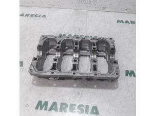 Used Sump Alfa Romeo MiTo (955) 1.4 Multi Air 16V Price € 75,00 Margin scheme offered by Maresia Parts