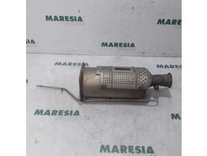 Used Particulate filter Citroen C4 Grand Picasso (UA) 2.0 HDiF 16V 135 Price € 210,00 Margin scheme offered by Maresia Parts