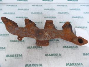Used Exhaust manifold Peugeot 406 Break (8E/F) 2.0 HDi 90 Price € 50,00 Margin scheme offered by Maresia Parts