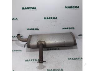 Used Exhaust rear silencer Renault Kadjar (RFEH) 1.2 Energy TCE 130 Price € 75,00 Margin scheme offered by Maresia Parts
