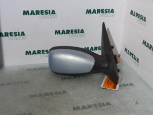Used Wing mirror, right Peugeot 306 (7A/C/S) 2.0 HDi Price € 25,00 Margin scheme offered by Maresia Parts